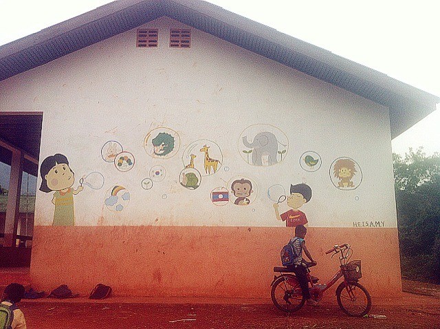 老挝学校--童话世界