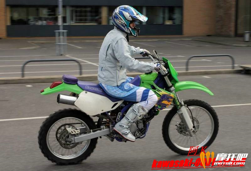 1996 Kawasaki KLX 25041.jpg