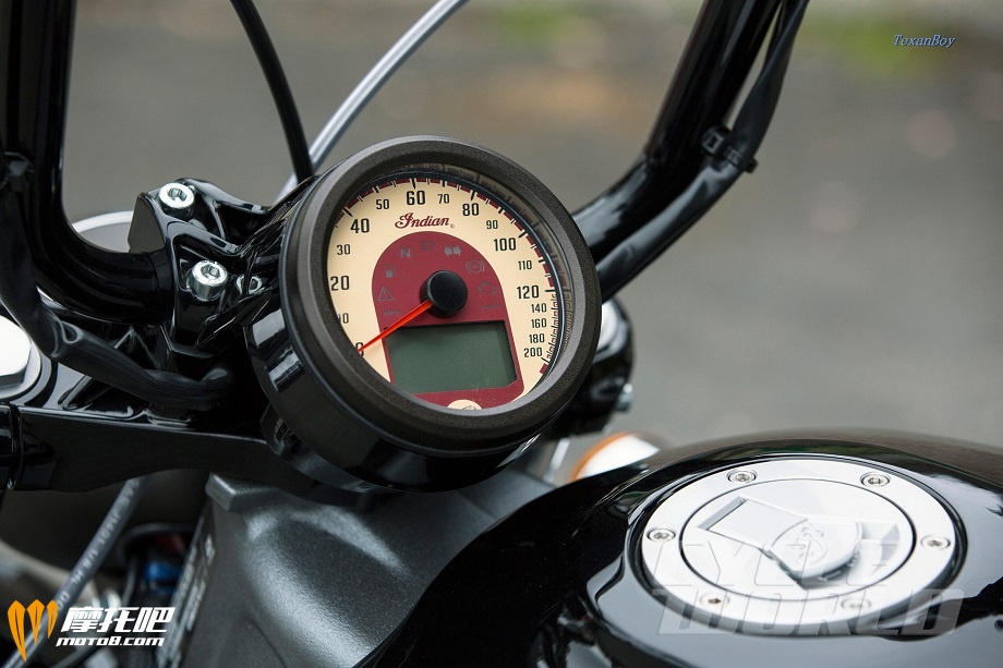 2016-Scout-Sixty-Speedometer-Bezel.jpg