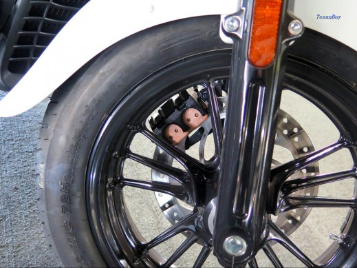 112415-2016-indian-scout-sixty-front-wheel-519x389.jpg