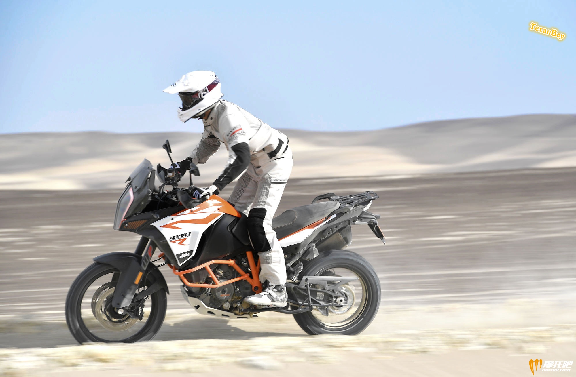 cw0317-2017-ktm-1290-super-adventure-r-first-ride-review-image0290.jpg