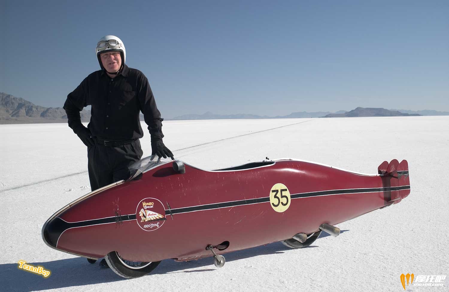 burtmunro.jpg