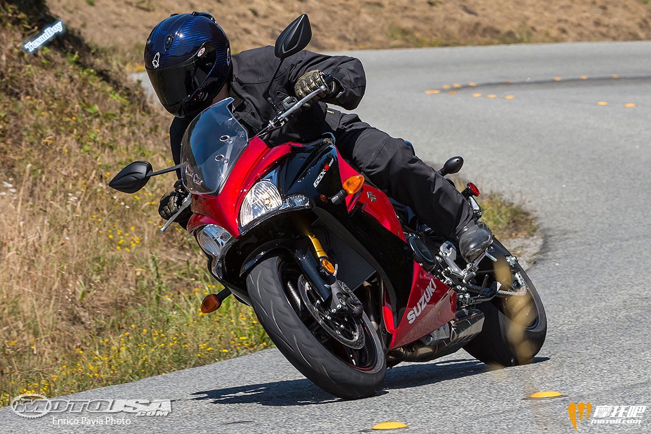 2016-Suzuki-GSX-S1000-First-Ride-13.jpg