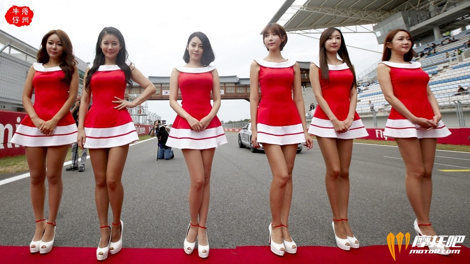 06out2013---grid-girls-posam-na-pista-antes-do-inicio-do-gp-da-coreia-do-sul-de-.jpg