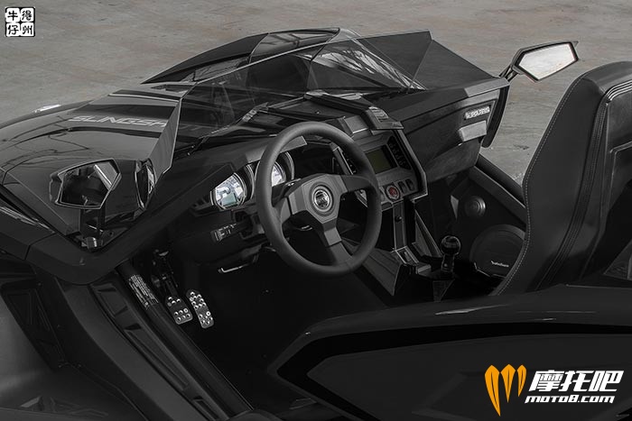 2017-Polaris-Slingshot-SLR5-small.jpg