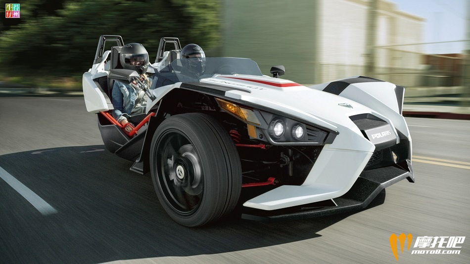 2017-polaris-slingshot-comes-in-premium-trim-and-more-accessories_4.jpg