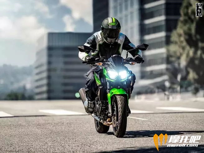 2019-kawasaki-z400-abs-first-look-2_看图王.web.jpg