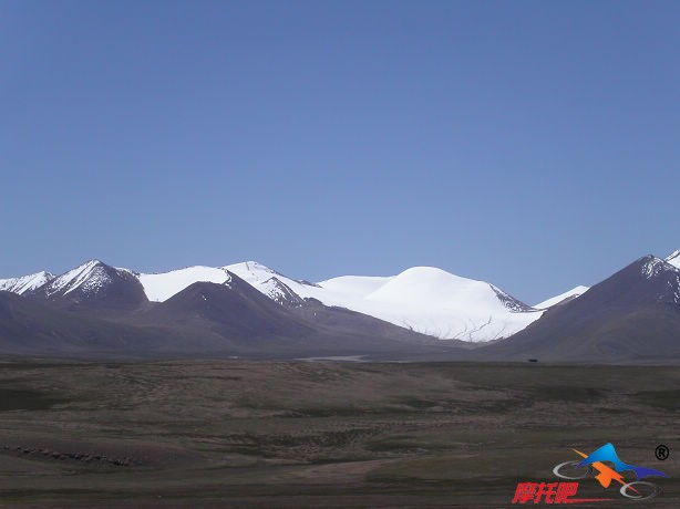 1330809翻越唐古拉山--就在眼前1_nEO_IMG.jpg