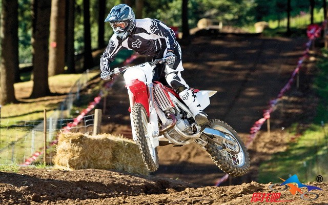 Motocross (16)_缩小大小.jpg