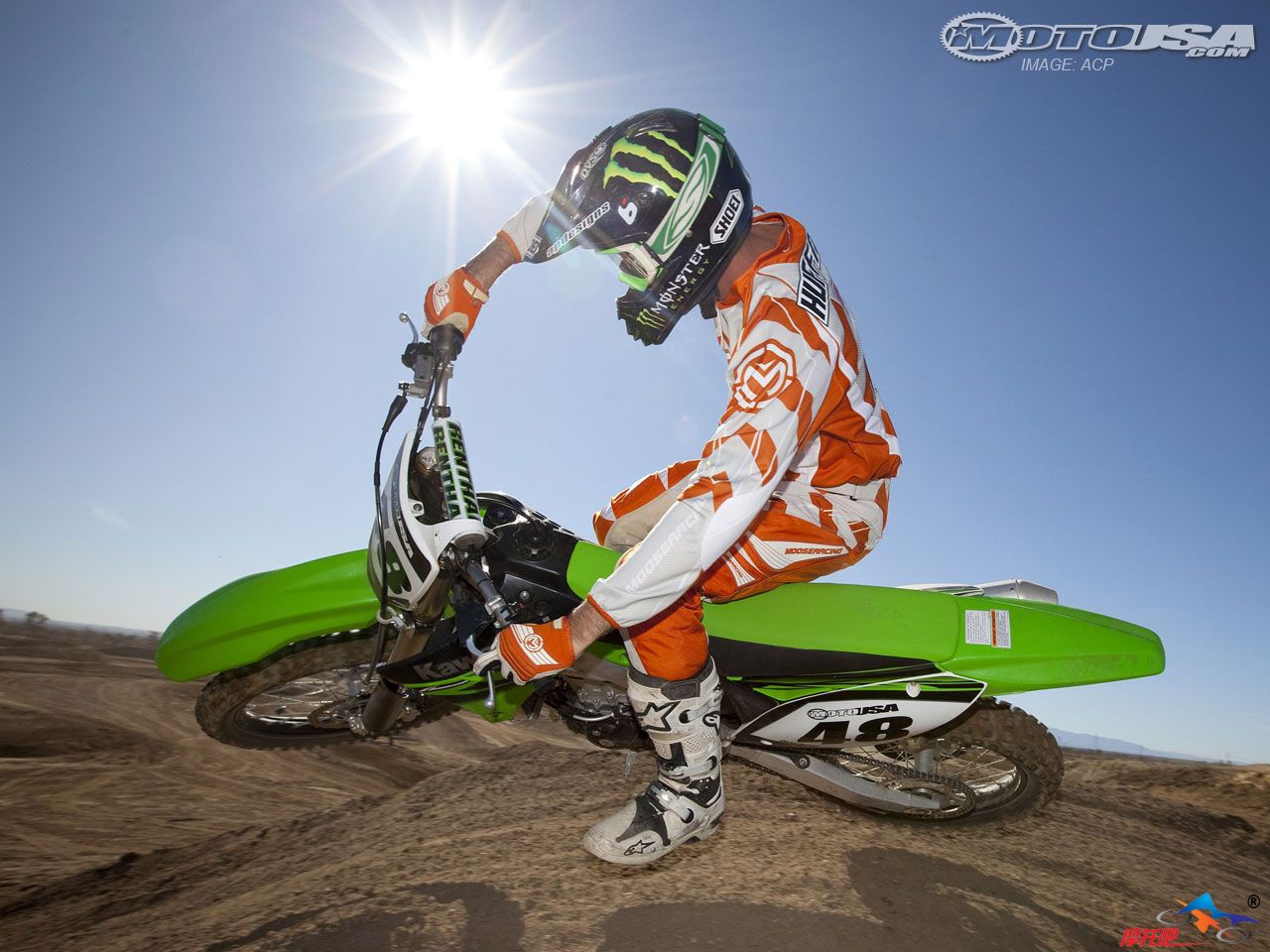 2010_kawasaki_kx450f_18.jpg