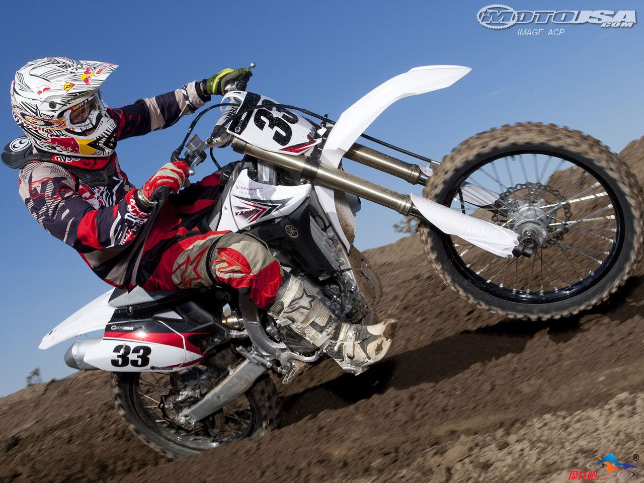 2010_yamaha_yz450f-8.jpg