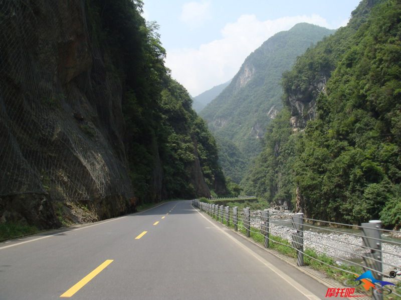 泊油路，超级爽，压弯天堂！