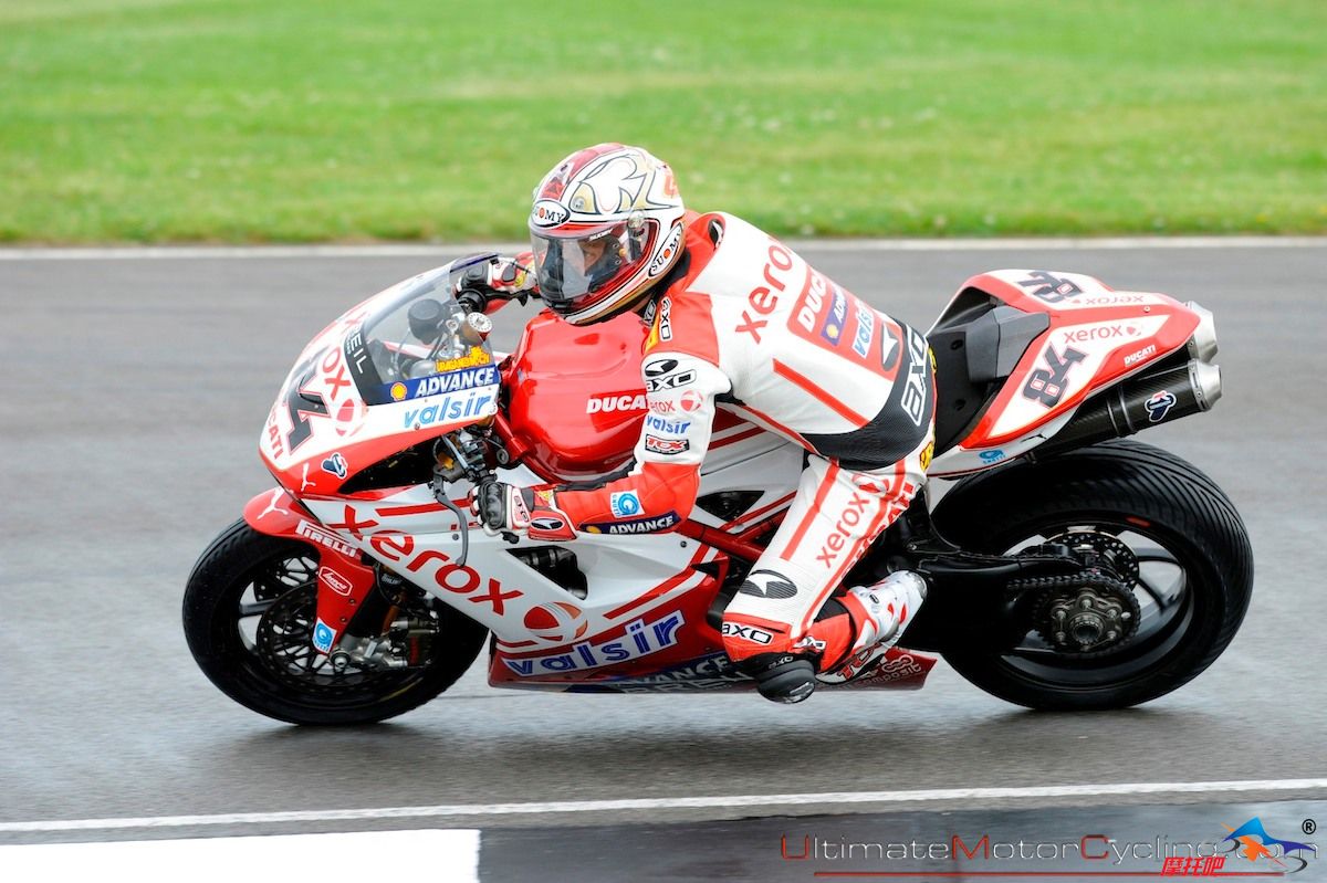 2009-world-superbike-donington-qualifying-Fabrizio_0.jpg